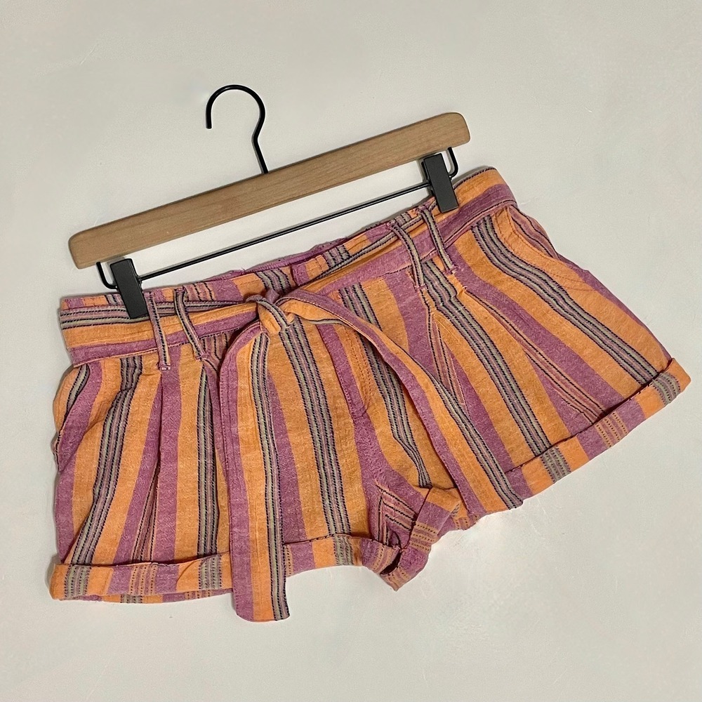 FREE PEOPLE Barbados Bloom Belted Cuffed Shorts‎ Tropical Stripes Vacation 6 - Picture 3 of 15
